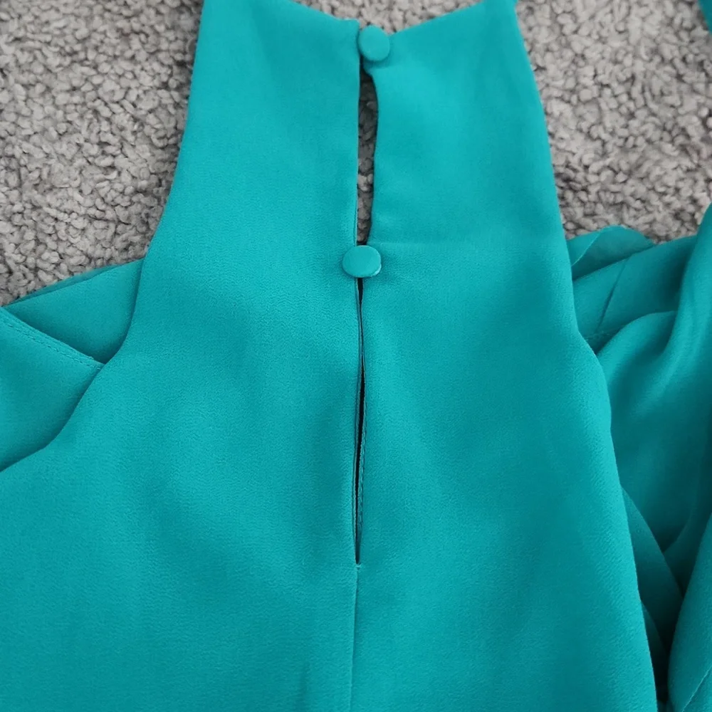 Dress - Picture 4 of 4